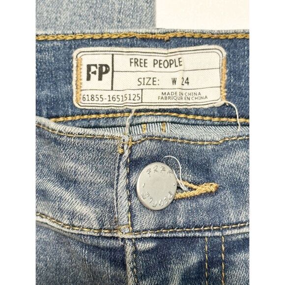 Free People Frayed Hem Distressed‎ Mid Rise Skinny Jeans Blue Stonewash Size 24 - Picture 2 of 11